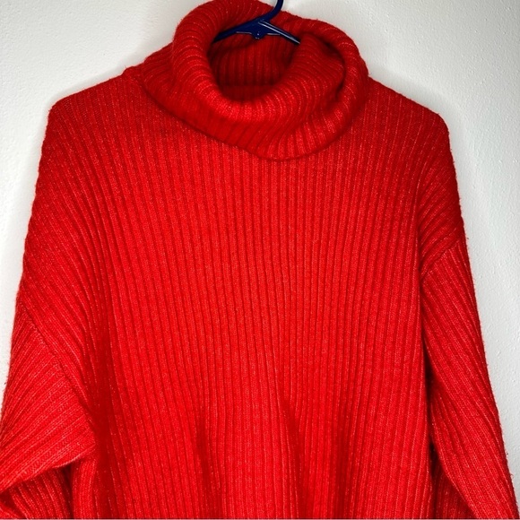 H & M Cowl Neck Red Orange Sweater Size XSmall - Picture 2 of 10